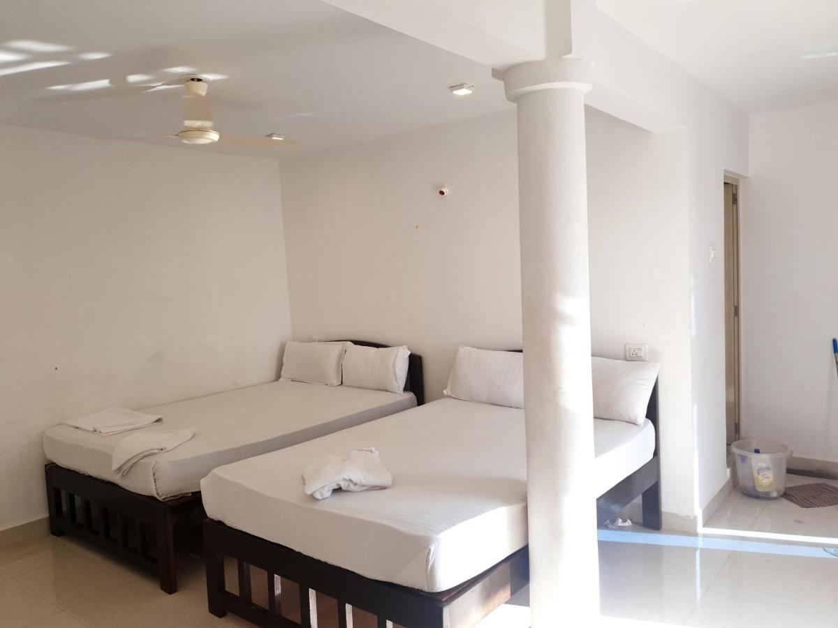 Baga Beach Exotica Hotel Екстериор снимка