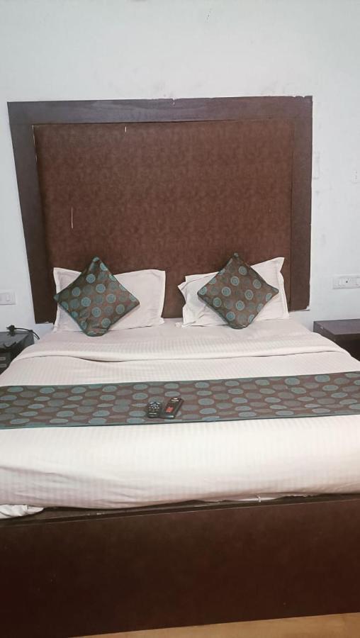 Baga Beach Exotica Hotel Екстериор снимка